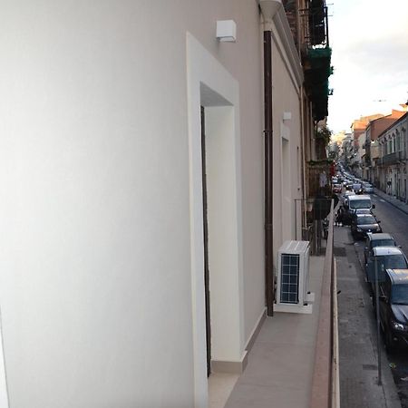 Suite Caronda CTA Exterior foto