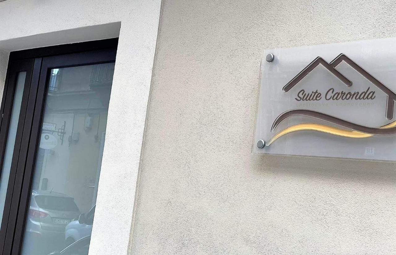 Suite Caronda CTA Exterior foto